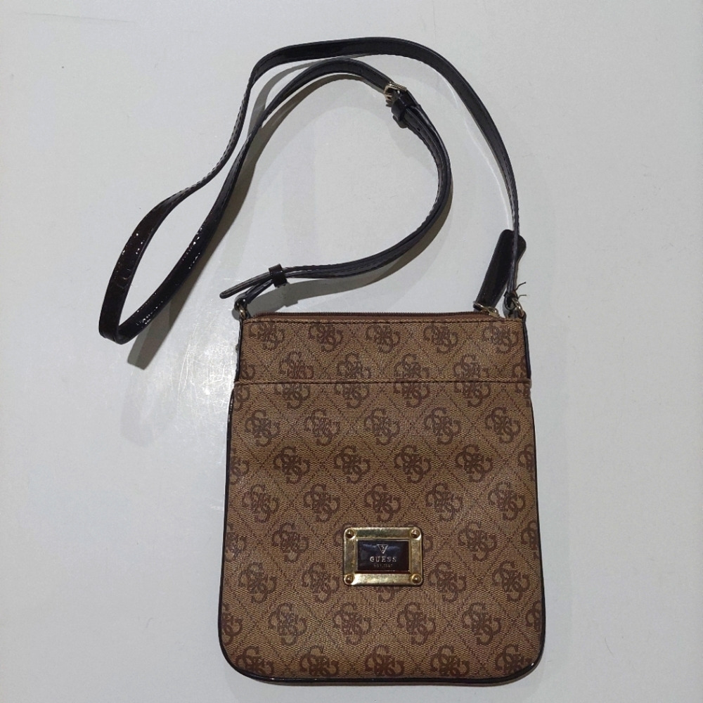 Guess Crossbody Bag